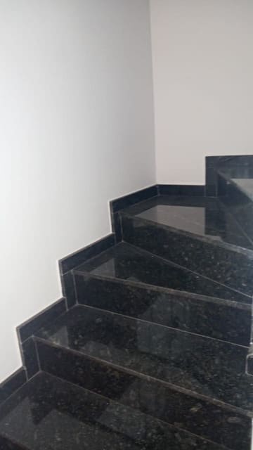 ESCADA - GRANITO - I