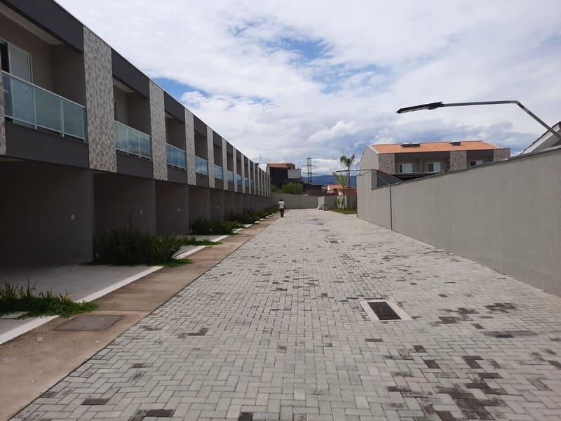 VISTAS - CASAS II - CORREDOR